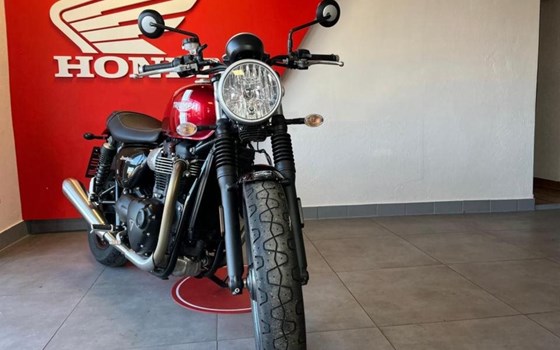 Gebrauchtmotorrad Triumph Street Twin - Bild 3