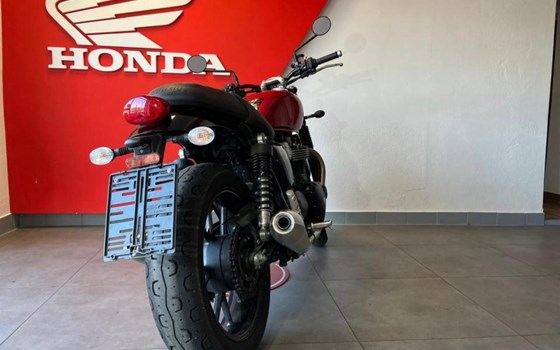 Gebrauchtmotorrad Triumph Street Twin - Bild 4