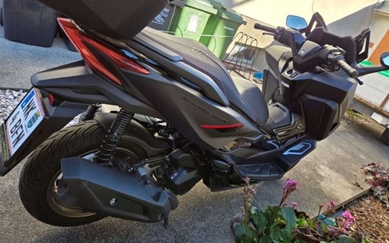 Gebrauchtmotorrad Honda Forza 125 - Bild 6