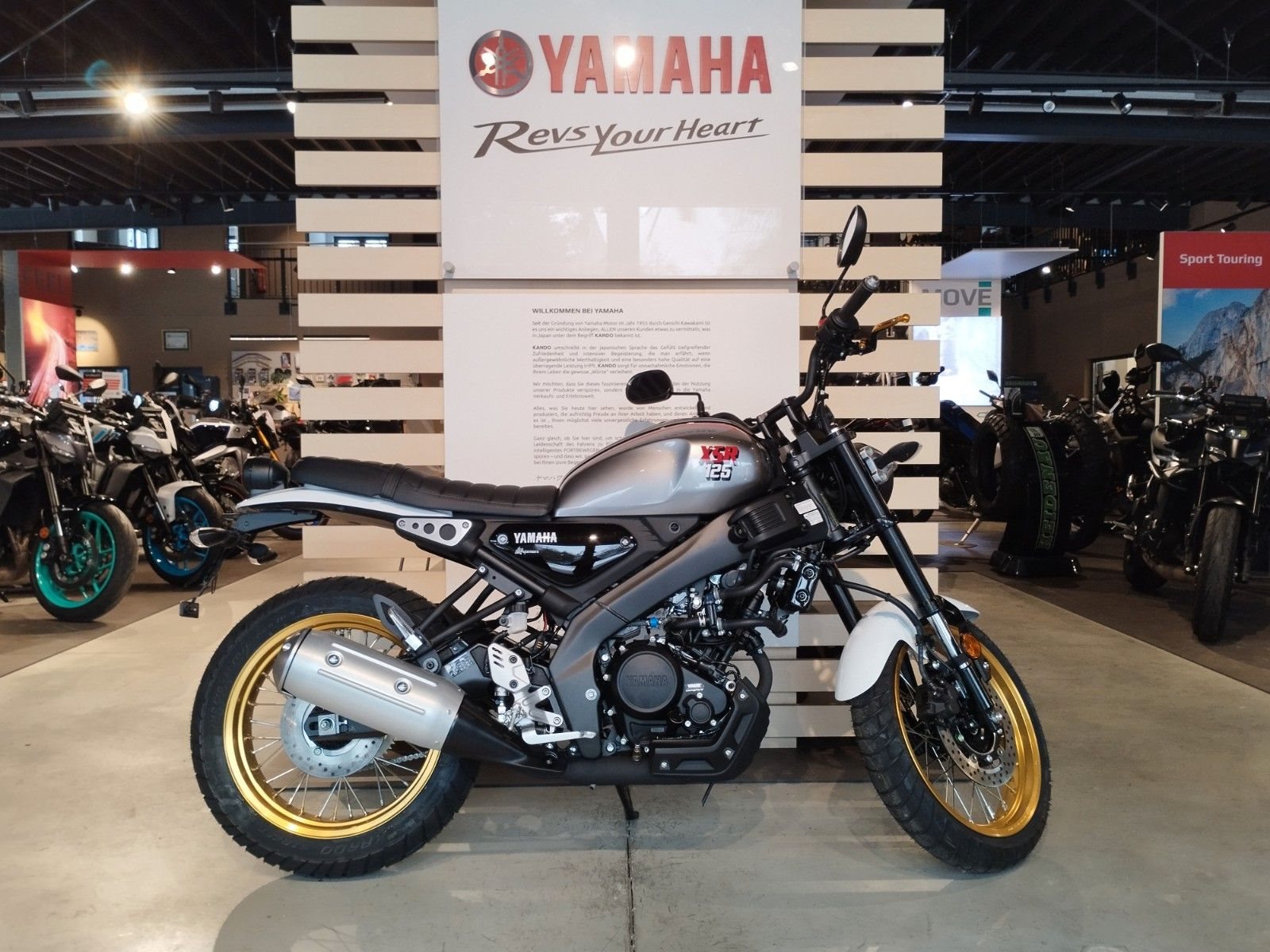 Yamaha XSR125 Legacy
