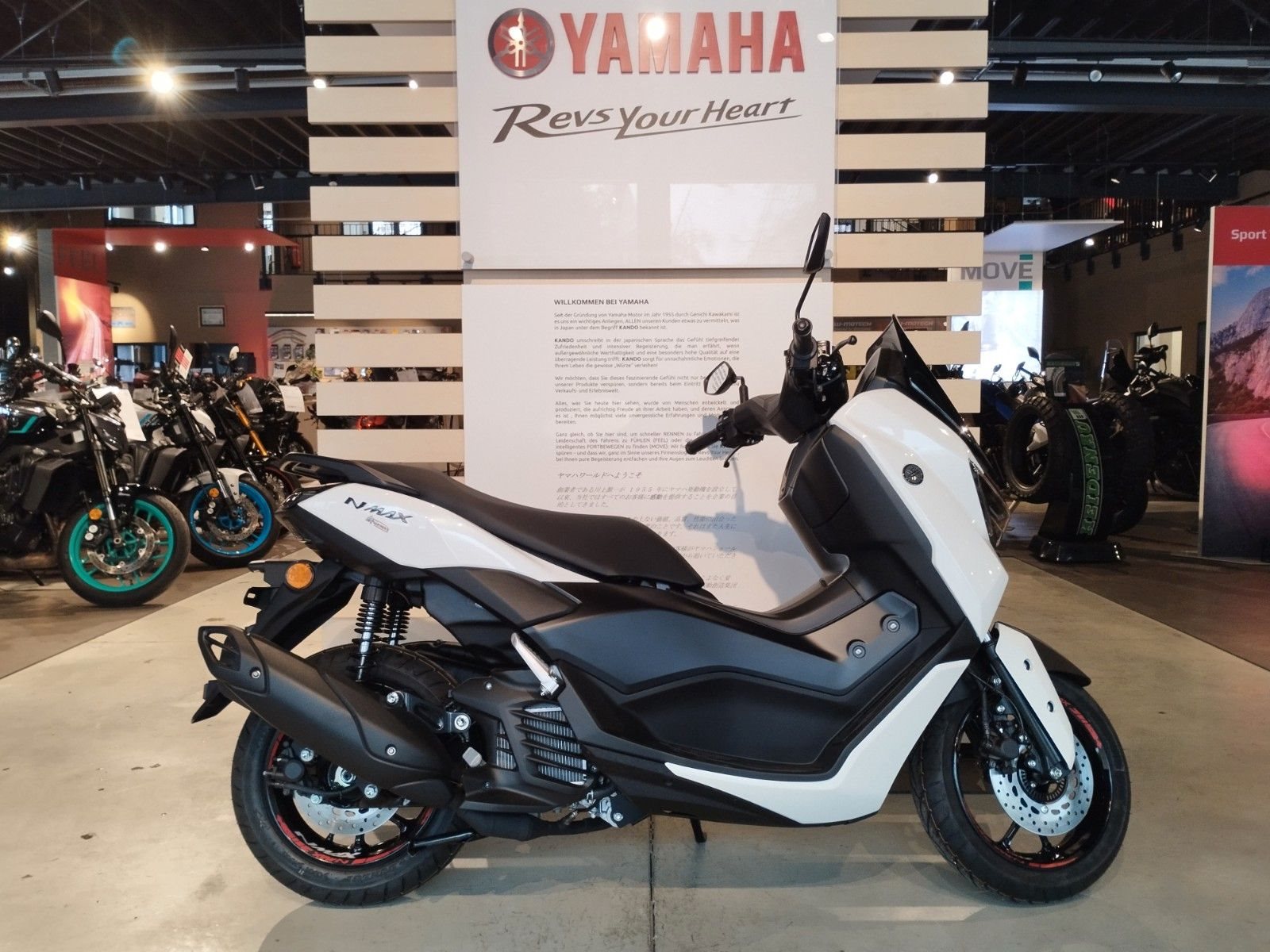 Yamaha NMAX 125 
