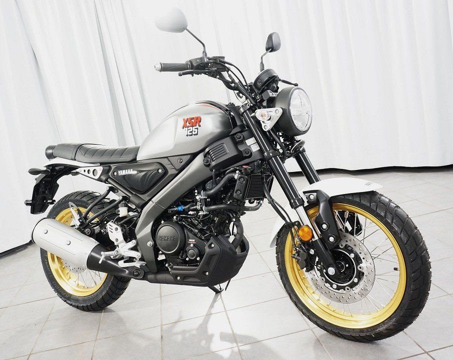 Yamaha XSR125 Legacy 