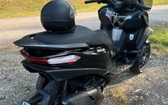 Gebrauchtmotorrad Piaggio MP3 LT 400 - Bild 2