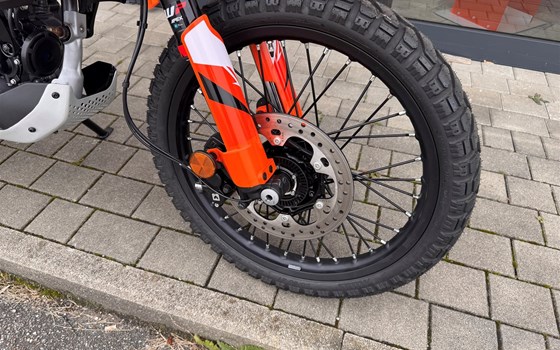 Neufahrzeug KTM 125 Enduro R - Bild 6