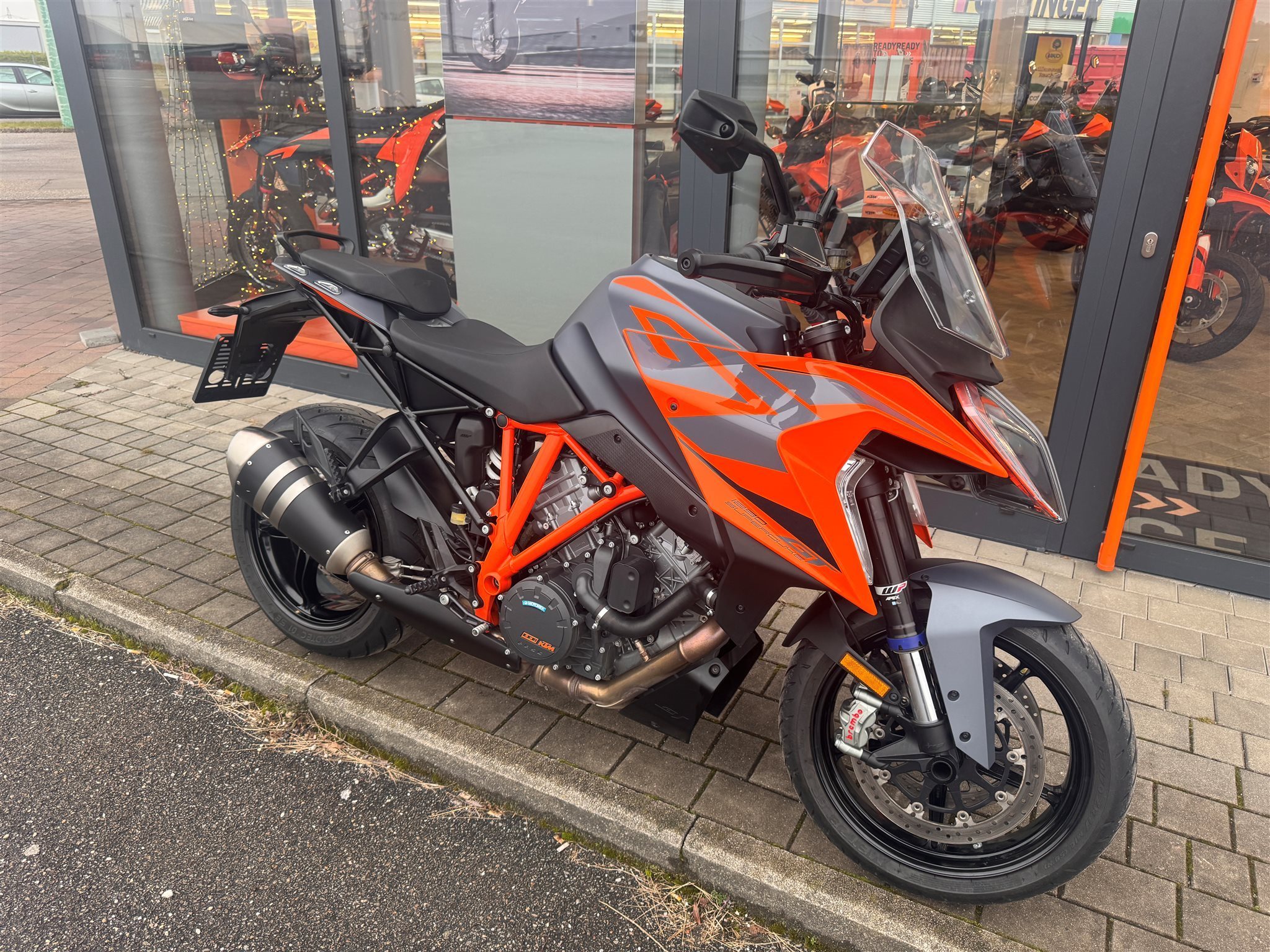 KTM 1290 Super Duke GT