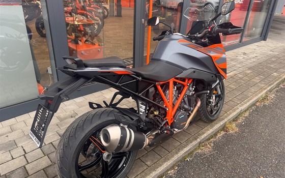 Gebrauchtmotorrad KTM 1290 Super Duke GT - Bild 3