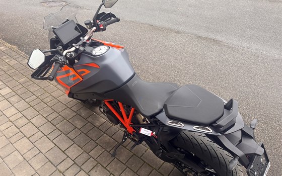 Gebrauchtmotorrad KTM 1290 Super Duke GT - Bild 4