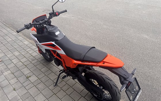 Neufahrzeug KTM 390 SMC R - Bild 4