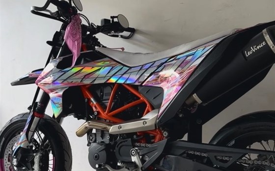 Gebrauchtmotorrad KTM 690 SMC R - Bild 2