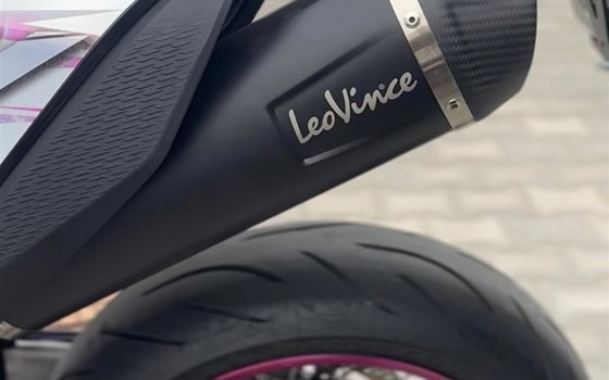 Gebrauchtmotorrad KTM 690 SMC R - Bild 3