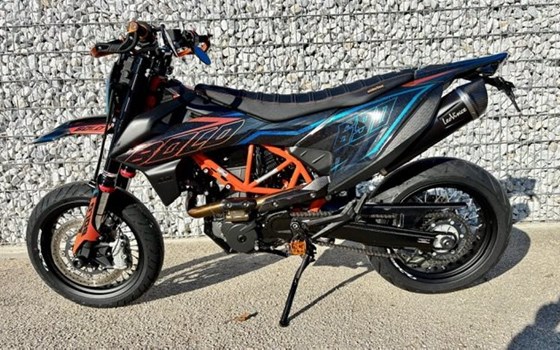 Gebrauchtmotorrad KTM 690 SMC R - Bild 2