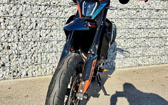 Gebrauchtmotorrad KTM 690 SMC R - Bild 15