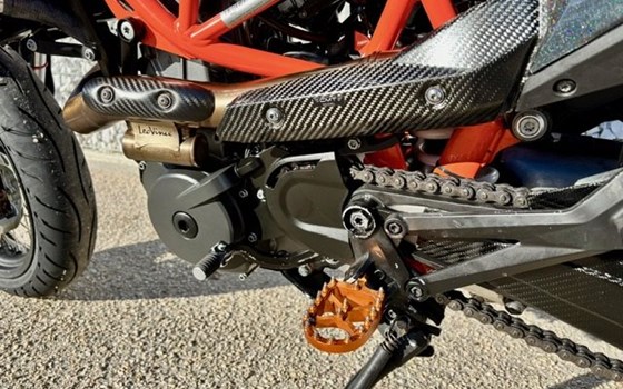 Gebrauchtmotorrad KTM 690 SMC R - Bild 7