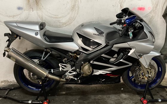 Gebrauchtmotorrad Honda CBR 600 F Sport - Bild 4