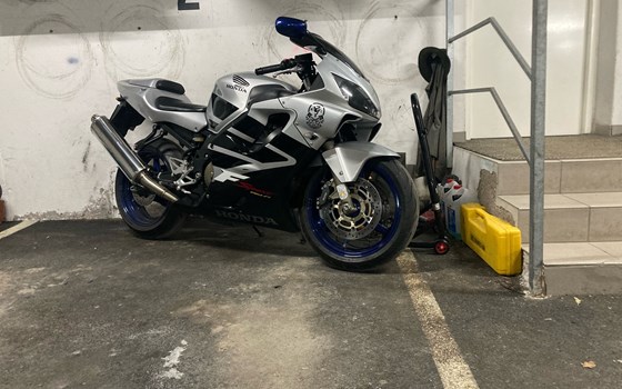 Gebrauchtmotorrad Honda CBR 600 F Sport - Bild 1