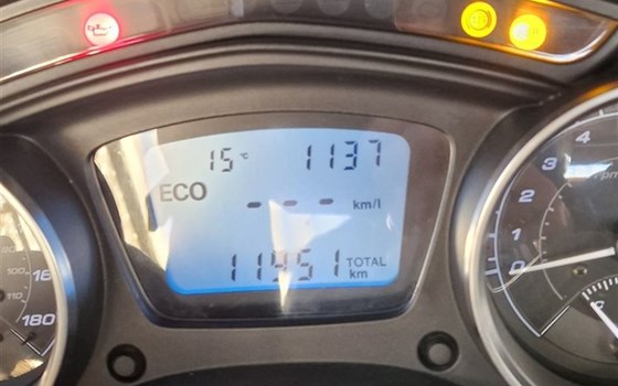 Gebrauchtmotorrad Piaggio MP3 500ie LT Business - Bild 3