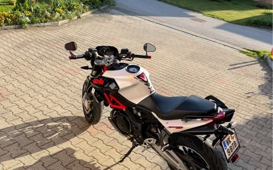 Gebrauchtmotorrad Aprilia Shiver 750 - Bild 4