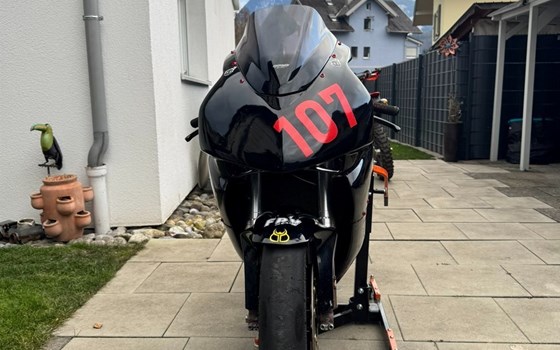 Gebrauchtmotorrad Honda CBR1000RR Fireblade - Bild 3