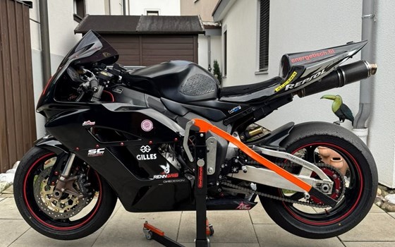 Gebrauchtmotorrad Honda CBR1000RR Fireblade - Bild 5