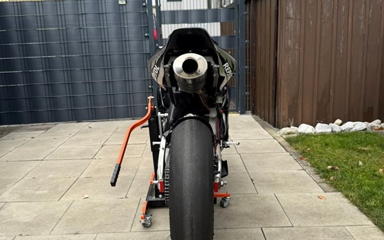 Gebrauchtmotorrad Honda CBR1000RR Fireblade - Bild 7