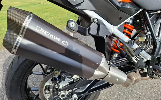 Gebrauchtmotorrad KTM 1050 Adventure - Bild 3