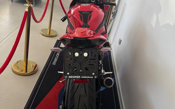 Gebrauchtmotorrad BMW S 1000 RR - Bild 4