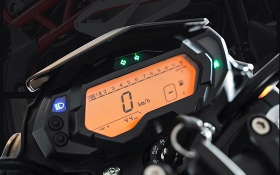 Neufahrzeug Benelli BN 125 - Bild 4