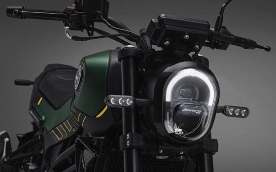 Neufahrzeug Benelli Leoncino 125 - Bild 8