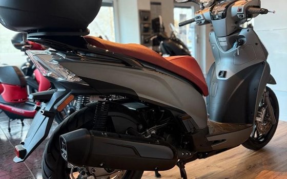 Neufahrzeug Kymco People S 300i - Bild 3