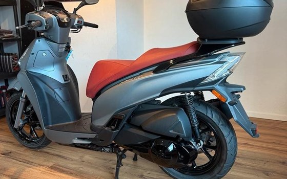 Neufahrzeug Kymco People S 300i - Bild 6