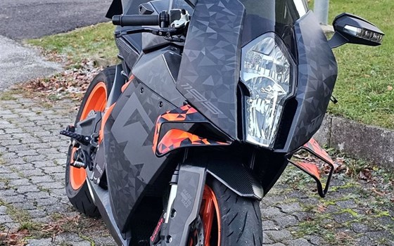 Gebrauchtmotorrad KTM 1190 RC8 R - Bild 1