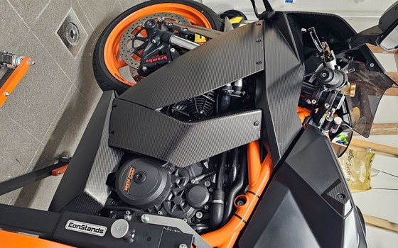 Gebrauchtmotorrad KTM 1190 RC8 R - Bild 4