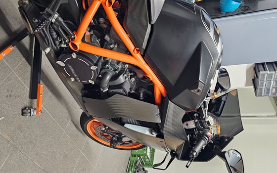 Gebrauchtmotorrad KTM 1190 RC8 R - Bild 6