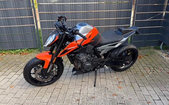 Gebrauchtmotorrad KTM 790 Duke - Bild 1