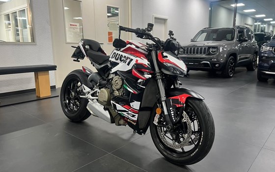 Gebrauchtmotorrad Ducati Streetfighter V4 - Bild 1