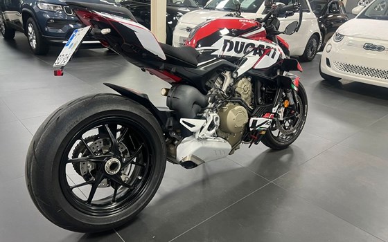 Gebrauchtmotorrad Ducati Streetfighter V4 - Bild 2