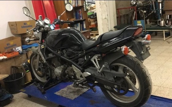 Gebrauchtmotorrad Suzuki Bandit 400 - Bild 4