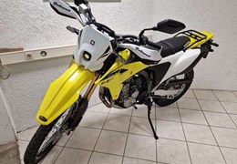 Neumotorrad Suzuki DR-Z4S