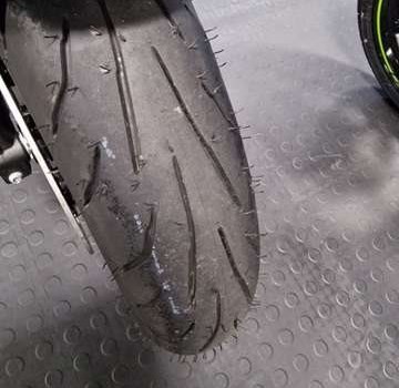 Gebrauchtmotorrad Kawasaki Z900 RS - Bild 3