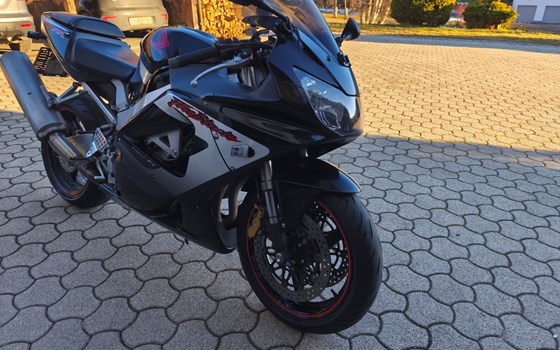 Gebrauchtmotorrad Honda CBR 900 RR Fireblade - Bild 7