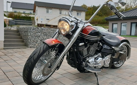 Gebrauchtmotorrad Yamaha XV 1900 - Bild 1