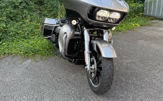Gebrauchtmotorrad Harley-Davidson Road Glide Ultra - Bild 1
