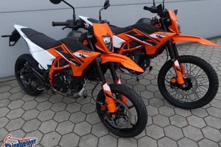 KTM 390 SMC R