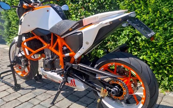 Gebrauchtmotorrad KTM 690 Duke R - Bild 14