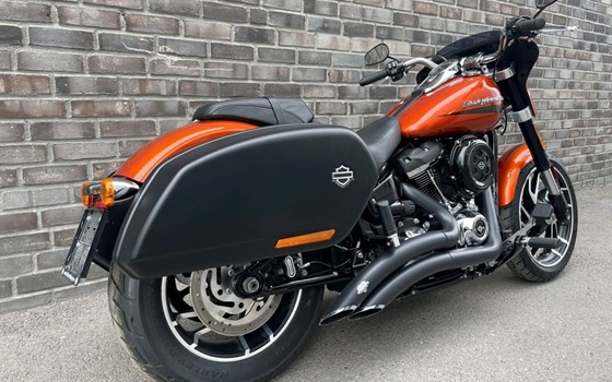 Gebrauchtmotorrad Harley-Davidson Softail Sport Glide FLSB - Bild 4