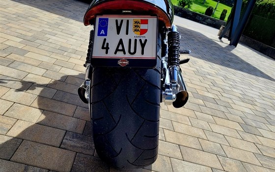 Gebrauchtmotorrad Harley-Davidson V-Rod Muscle VRSCF - Bild 2