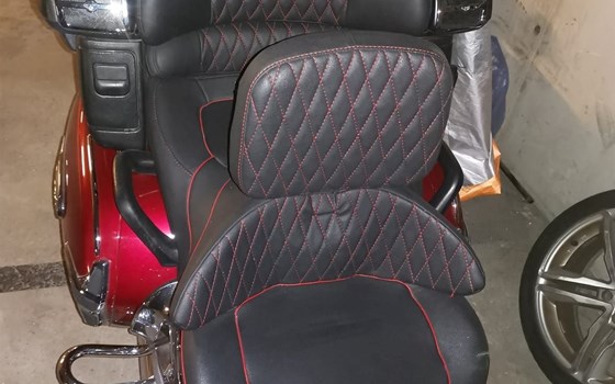 Gebrauchtmotorrad Honda GL 1800 Goldwing - Bild 4