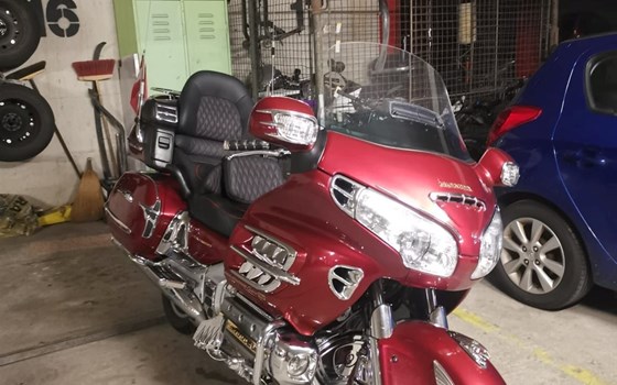 Gebrauchtmotorrad Honda GL 1800 Goldwing - Bild 6