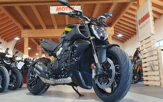 Neufahrzeug Ducati Diavel V4 - Bild 1