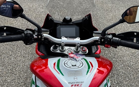 Gebrauchtmotorrad MV Agusta Turismo Veloce 800 - Bild 3